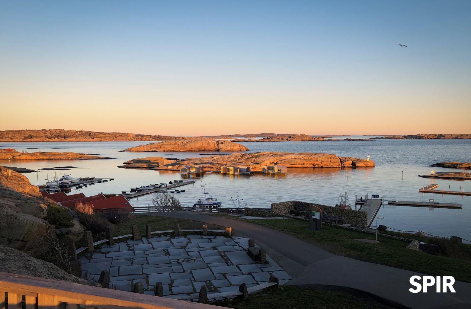 FAERDER UNDER VANN 1 8959bab467a44dfd4688020ad8a7170c