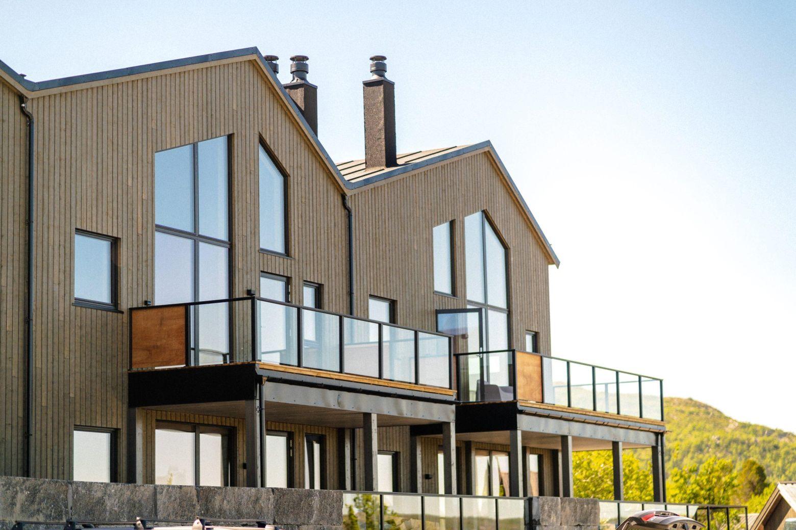 Uvdal Lodge Overtagelse 6 scaled 8959bab467a44dfd4688020ad8a7170c