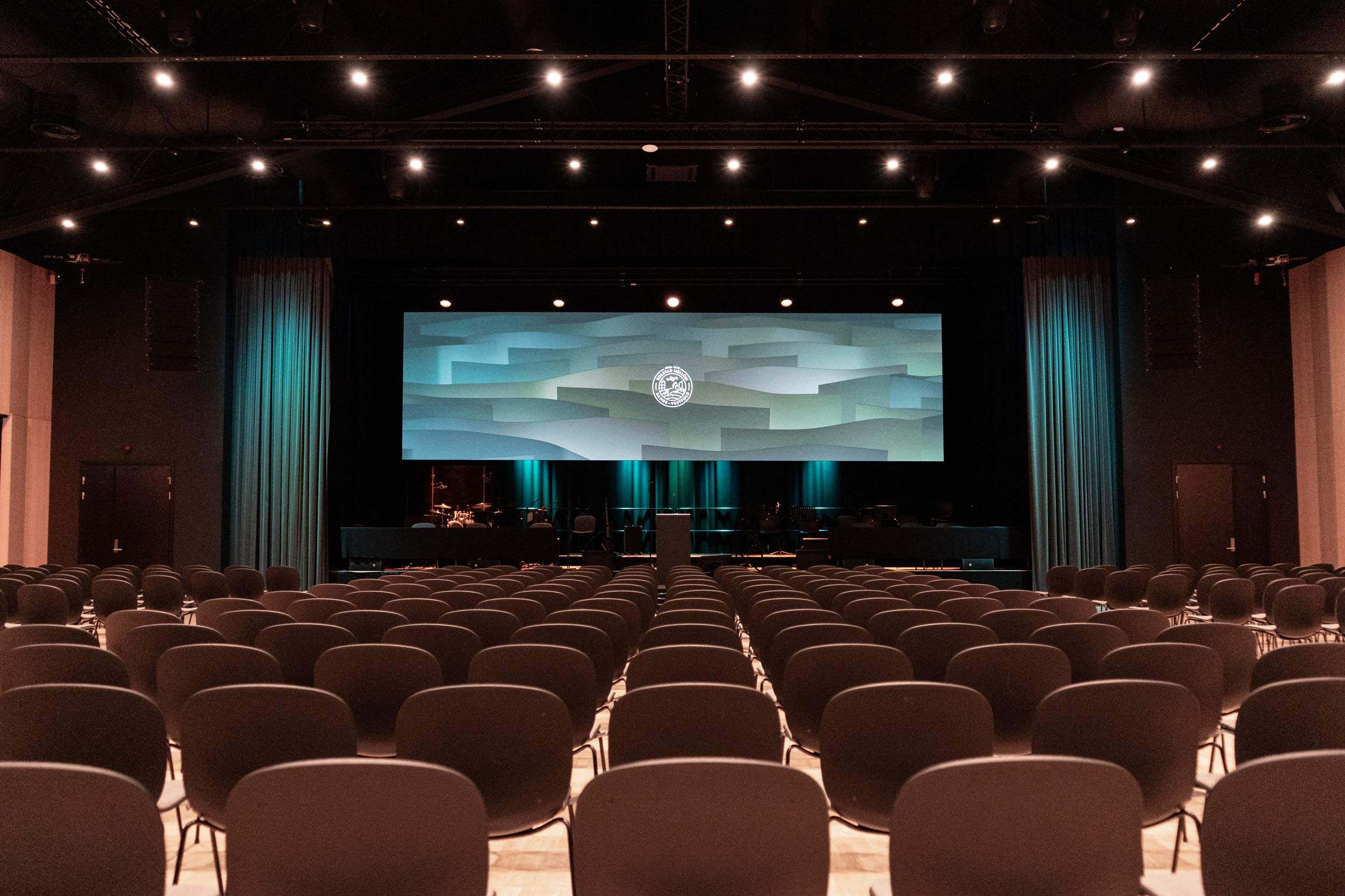 Bolstad web A7402829